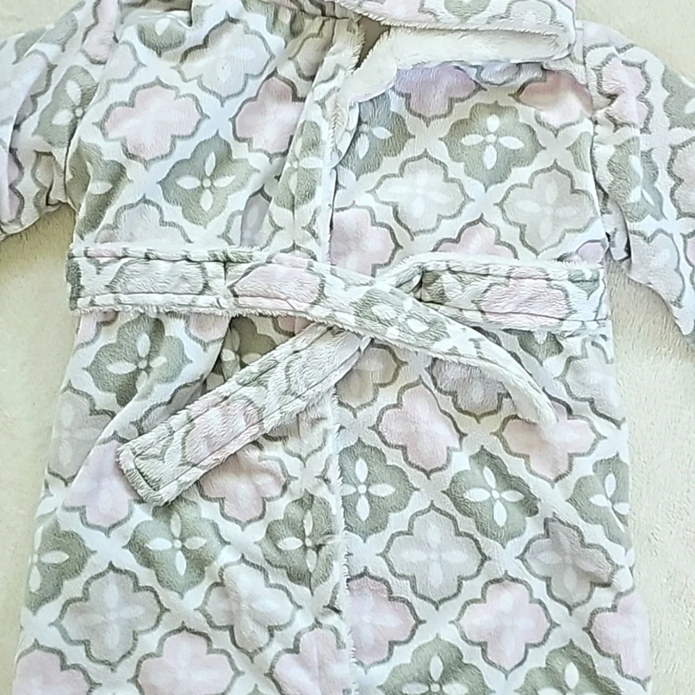 BLANKETS & BEYOND | Baby Girl's Soft Fleece Hooded Robe, Size 6M
